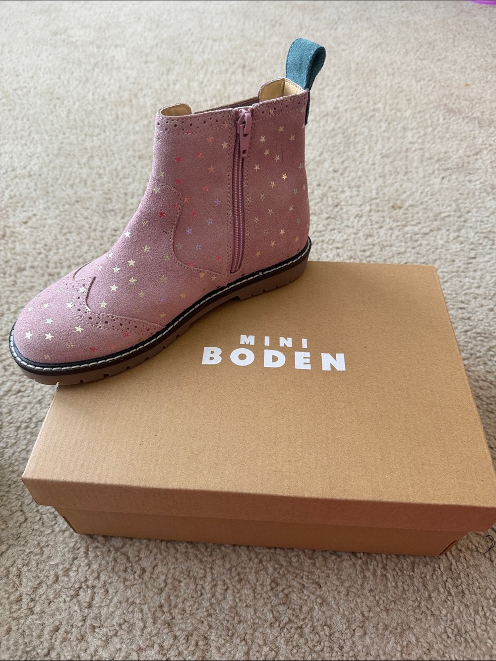 Mini Boden Pink Star Chelsea Boot with Teal Pull Tab